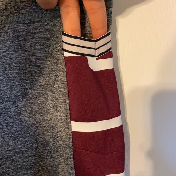 SOLD❤️ VS PINK Ultimate Yoga Legging - Picture 3 of 4